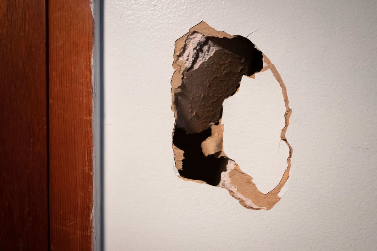 Drywall hole repair with smooth finish